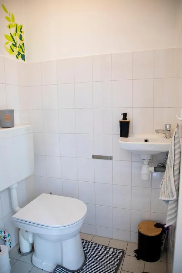 Beautiful Family House 5 Min Away From Amsterdam Villa Badhoevedorp 0*,