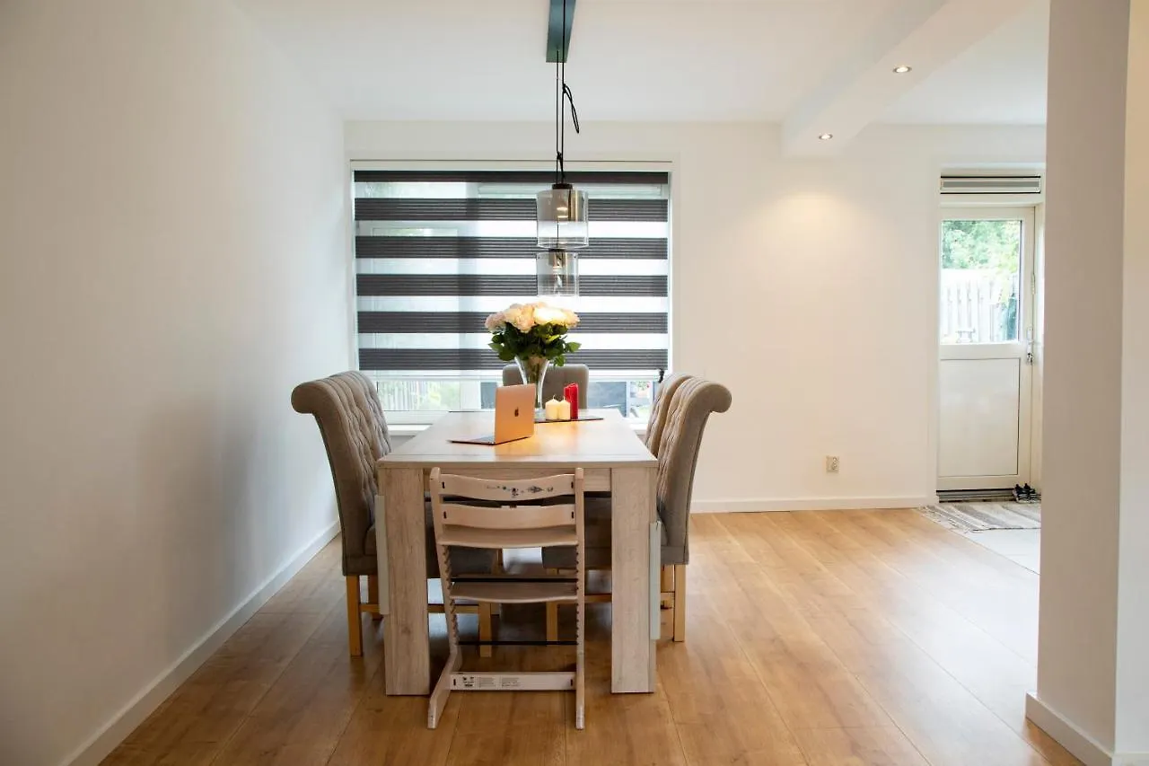 Beautiful Family House 5 Min Away From Amsterdam Villa Badhoevedorp